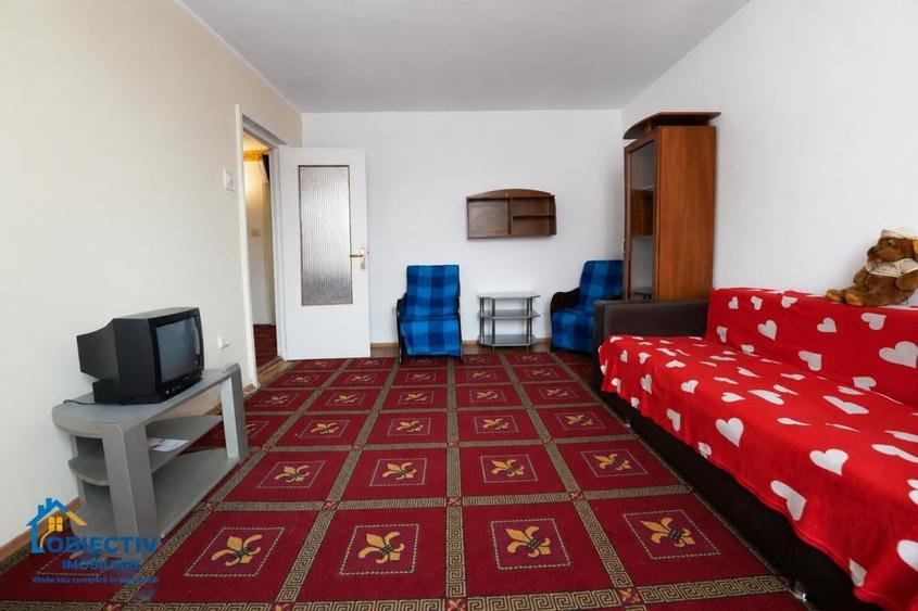 Apartament cu 3 camere decomandat în Dărmănești