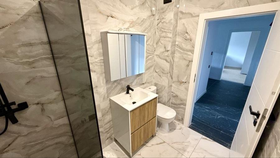 Apartament cu 2 camere decomandat în Exterior Vest