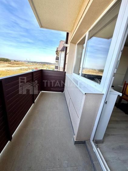 Apartament cu 2 camere semidecomandat, mobilat în Periferie