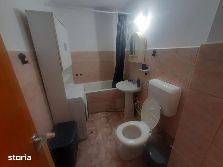 Garsonieră decomandată în Drumul Taberei