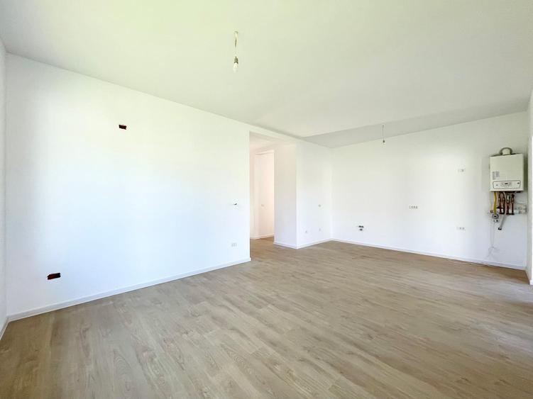 Duplex cu 4 camere cu Canalizare în Moșnița Nouă