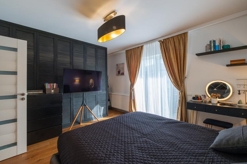 Casă individuală cu 3 camere cu Canalizare în Mamaia-Sat