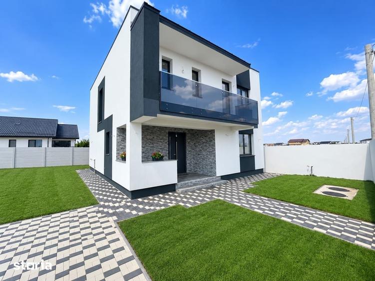 Casă cu 5 camere cu Teren 400 Mp în Domnești
