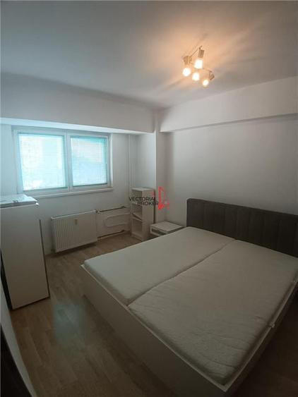 Apartament cu 2 camere decomandat în Colentina