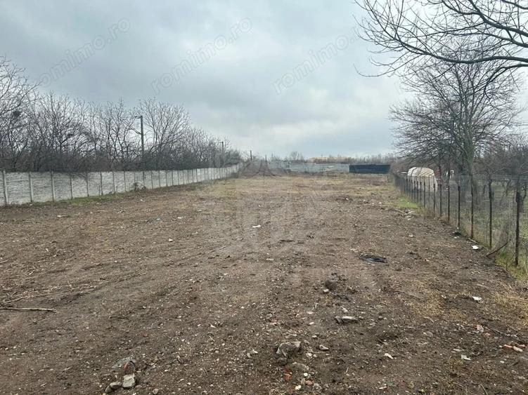 Teren de 2490 mp, în Mihai Bravu
