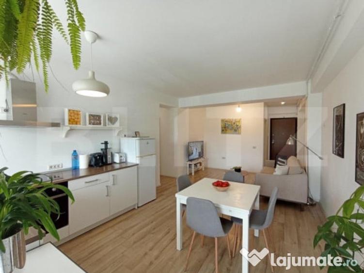 Apartament cu 3 camere semidecomandat în Timocului-Șaguna