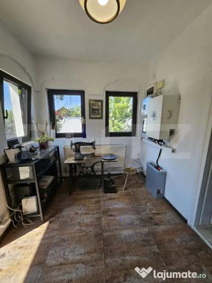 Casă cu 4 camere cu Teren 4435 Mp în Central