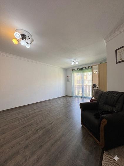 Apartament cu 2 camere semidecomandat, mobilat în Florești — fotografia 2