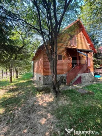 Casă cu 4 camere cu Teren 600 Mp în Predeluț