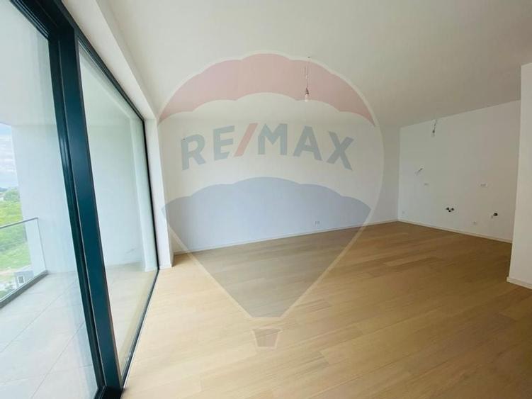 Apartament cu 2 camere One High District, finalizare in mai 2026 - 2
