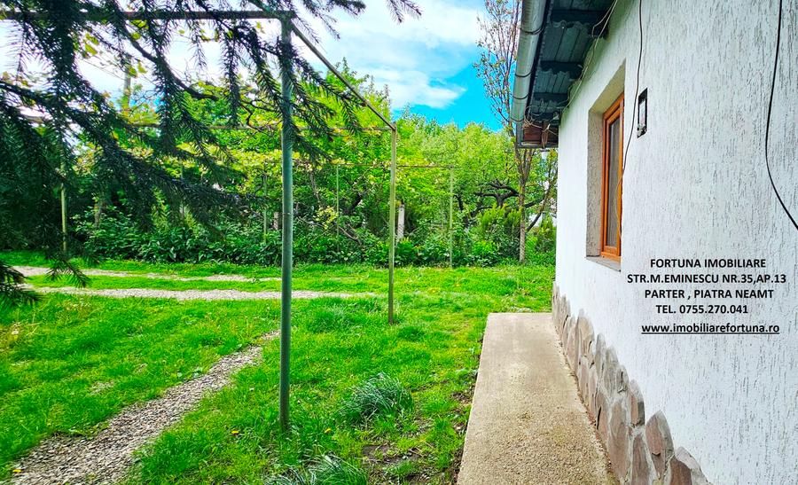 Casa la pret de apartament si teren 2358 mp, com .Girov - 1