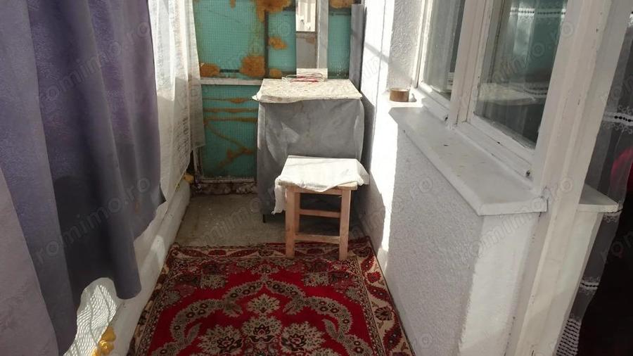 Inchiriez garsoniera in Deva, zona Bdl. Decebal (Ulpia), etaj 7, centrala termica, gresie, faianta, - 3