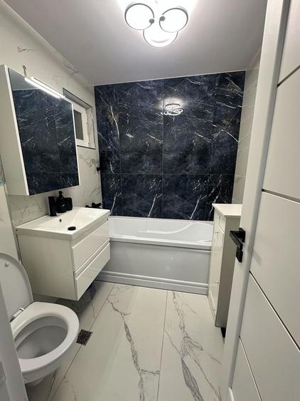 Apartament cu 3 camere decomandat în Apărătorii Patriei