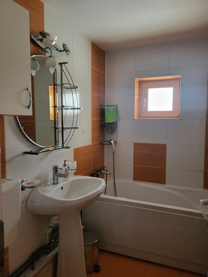 Militari, Uverturii, Treatru Masca - 6