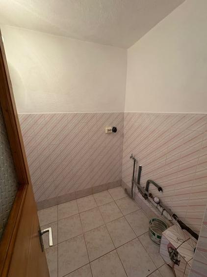 Apartament 3 camere decomandate  Zonă excelentă C.R VIVU - 7