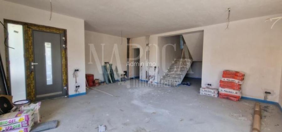 Casa 5 camere de vanzare in Andrei Muresanu, Cluj Napoca