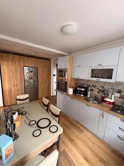 Apartament 2 camere Tractorul - 2