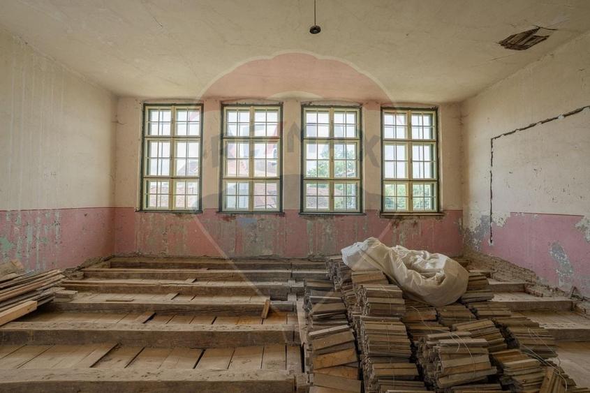 Fostă școală săsească semnată de Fritz Balthes – Bruiu, Sibiu - 14