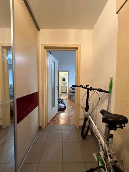 Titan Ozana 3 Camere Parter 63 Mp Bloc 1970 Reabilitat 15 Min Metrou - 17