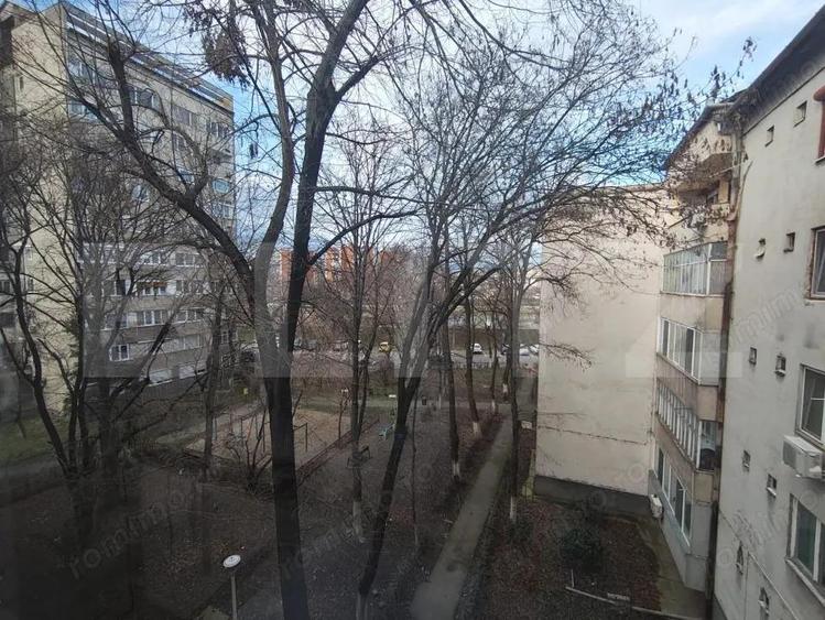 Apartament 4 camere, 88 mp, zona Decebal - 14