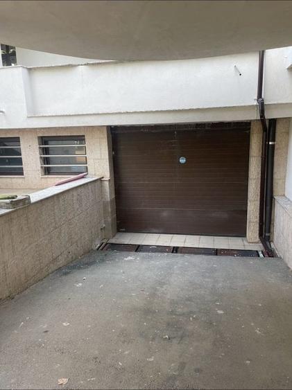 Arh. mediteraneana,constr.2012,garaj demisol 120 mp,7 camere,5 bai,7 min metrou - 17