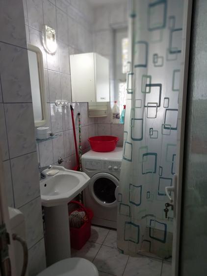 Ofer pentru inchiriere apartament 2 camere - 1
