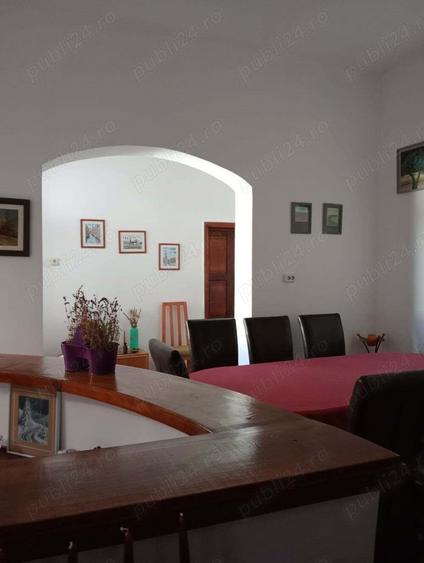 Casa 9 camere de inchiriat Destinatii multiple , Disponibila imediat - 2