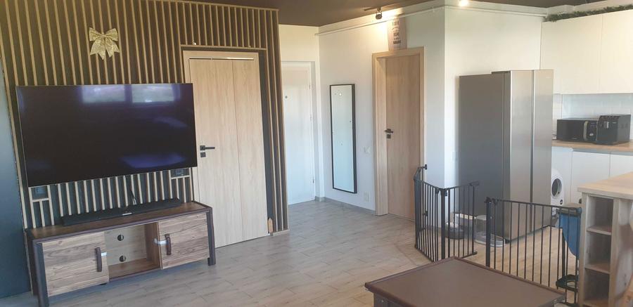 Vindem apartament modern cu parcare si tehnologie smart | Floresti - 2