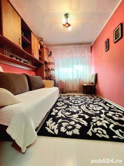 ID 3535 Apartament 3 camere Str Babadag - 2
