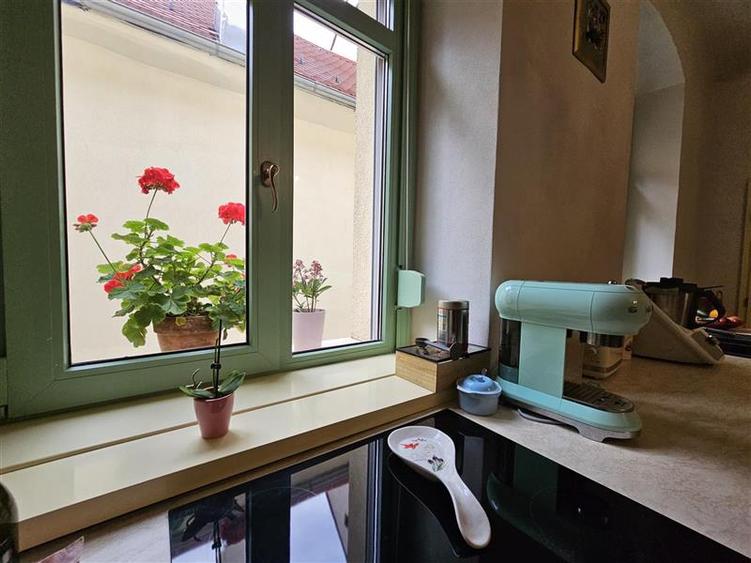 Apartament deosebit cu 3 camere str. Castelului - Comision 0% - 8