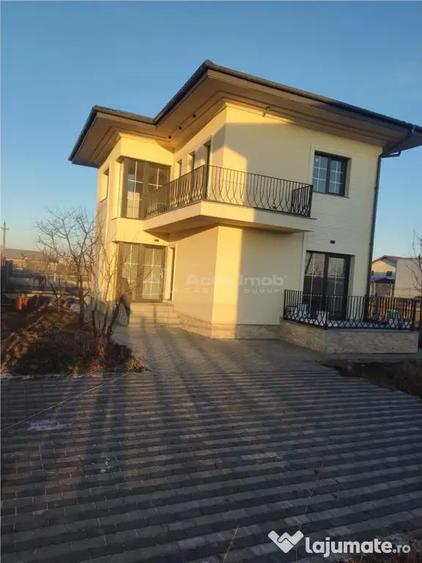 Vile individuale cu 4 camere-Mihailesti-Finisaje LUX-Toate u - 4