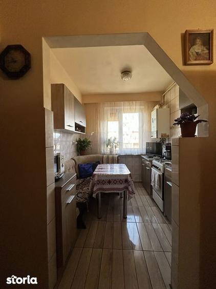 Vand apartament 2 camere, mobilat, utilat - 1