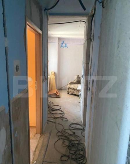 Apartament de vanzare - Semifinisat - Zona Centrala - 6