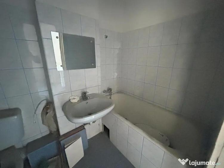 Racadau - Garsoniera cu extindere la mansarda, spatioasa, de renovat! - 1