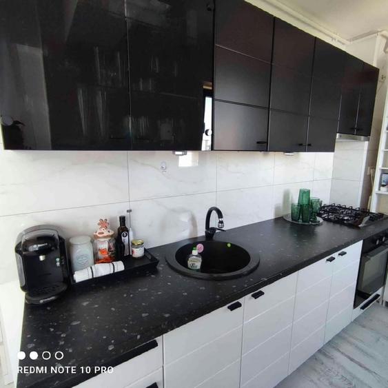 Apartament cu 2 camere decomandat, mobilat în Berceni