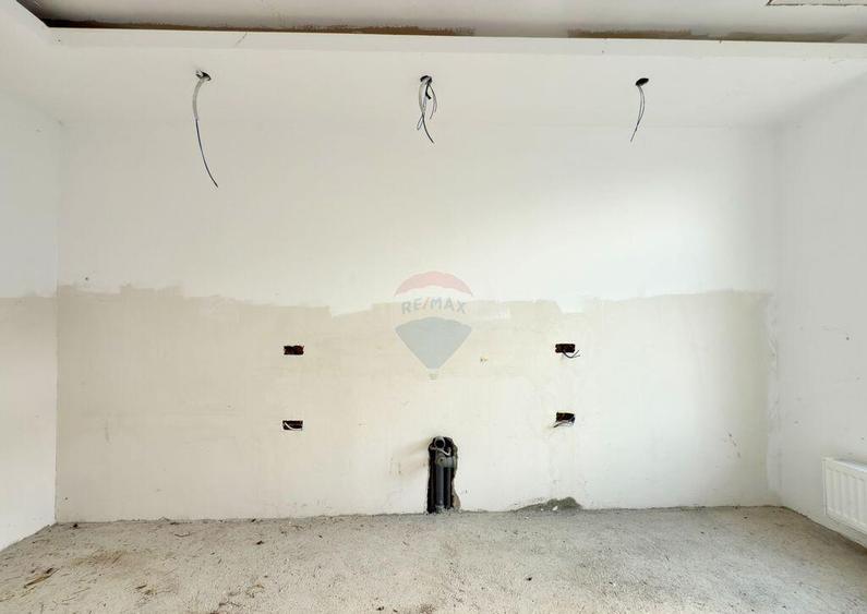 Casa cu 2 camere de vanzare loc. Frumu?eni, jud. Arad - 1