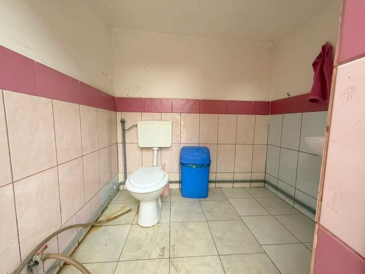 Spațiu industrial de &icirc;nchiriat - 1.690 mp, acces TIR- zona Fratelia - 26