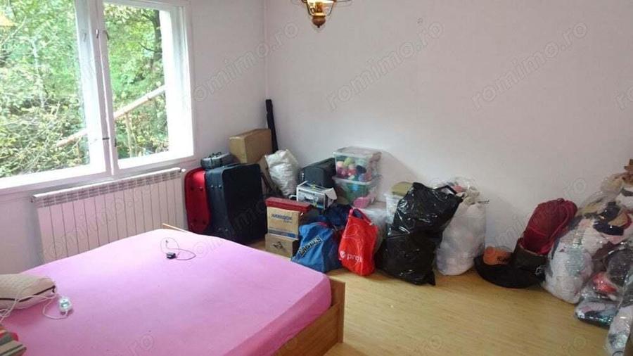 Vand casa in Deva, zona Aurel Vlaicu D+P+E, constructie din anul 2010 din BCA - 15