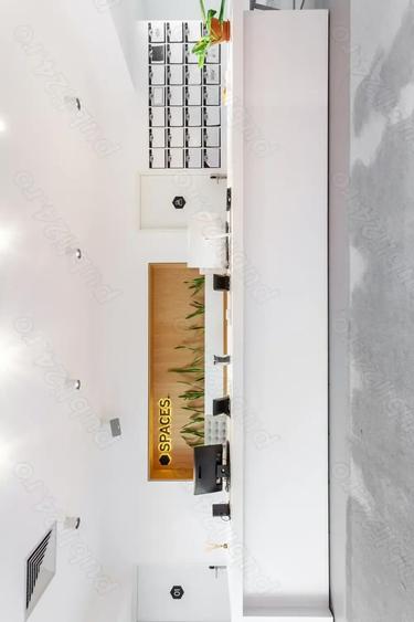 Alatura?i-va unei comunita?i de afaceri in ascensiune in Spaces Expo - 5