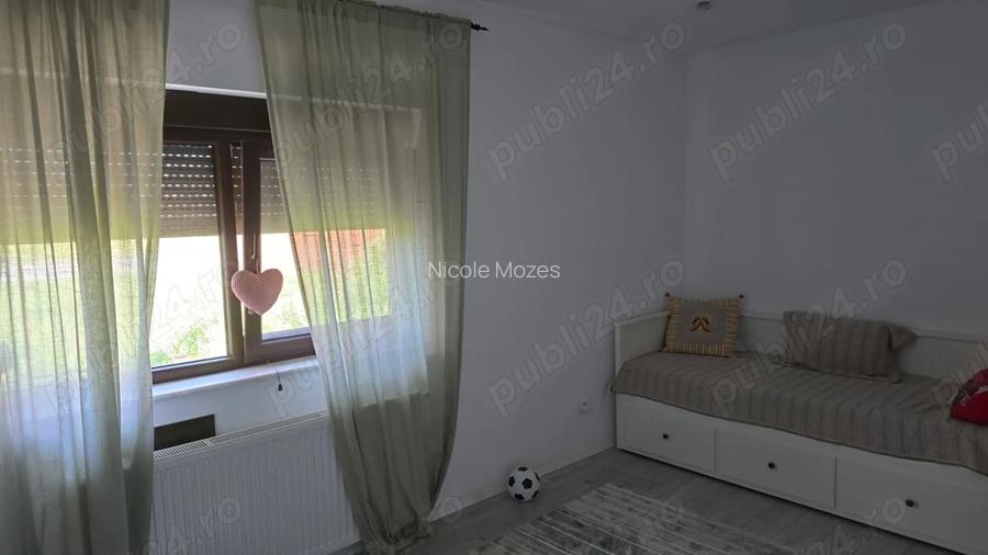 De vanzare! Apartament in vila P+2