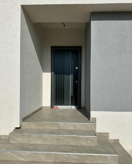 Casa individuala parter - 4 camere | Curte amenajata | Teren 407 mp | Finalizata - 5