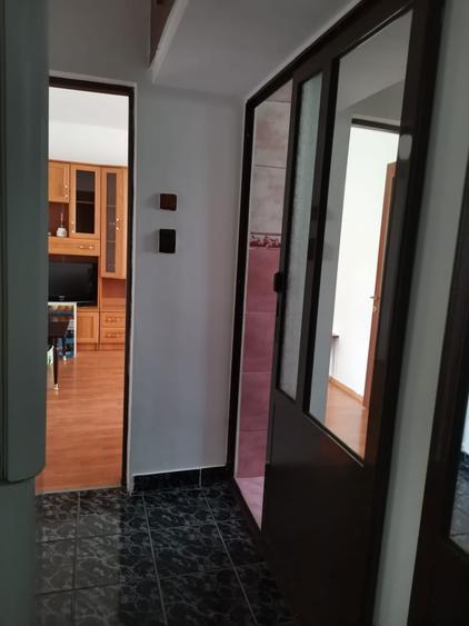 Apartament de vanzare - 4