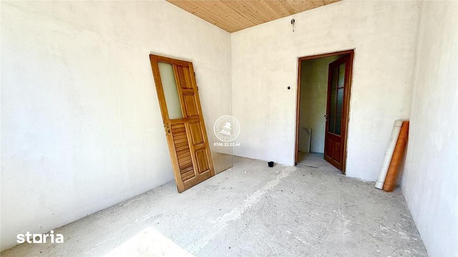 Casa de Vanzare in Zona Tiganasi - 11