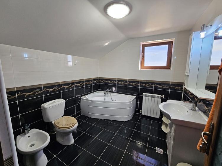 Casa/vila zona METRO - 7