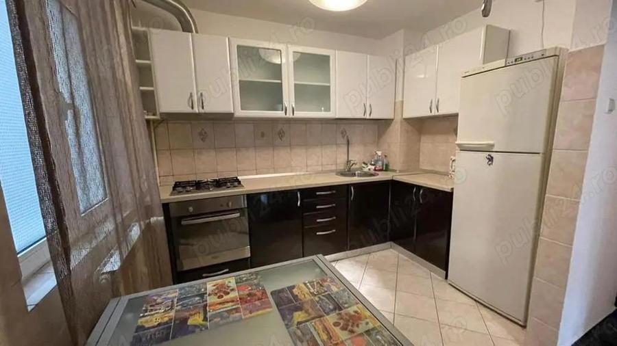 Inchiriez apartament 3 camere - 8