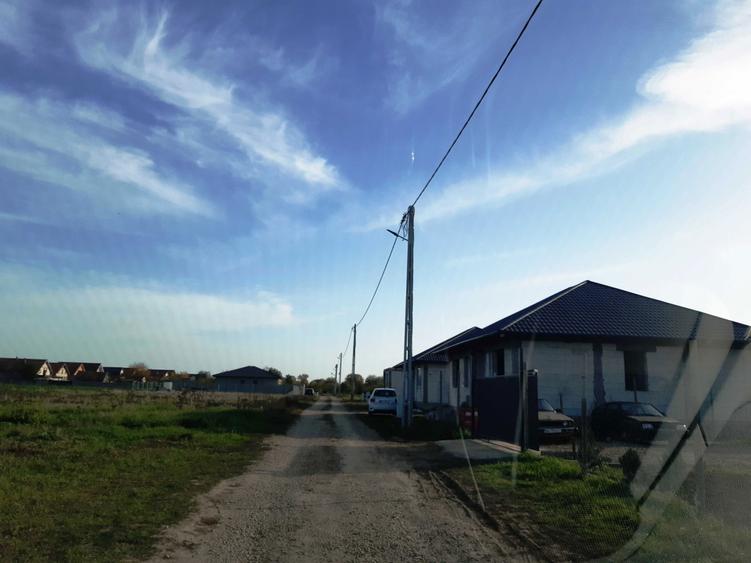 loc de casa 500 mp in LIVADA DE BIHOR cu curent si apa termala - 5