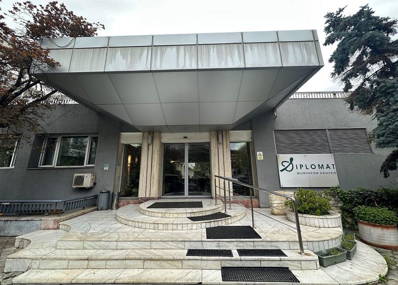 Diplomat BC, Sevastopol 13-17  - comision 0%, reprezentam proprietarul! - 3