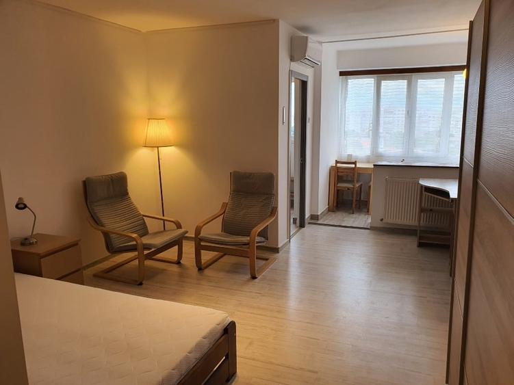 Garsoniera piata 1 Mai - 1