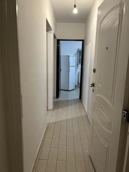 Inchiriez apartament 2 camere - 1