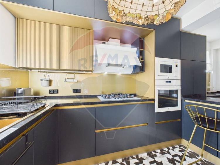 Casă / Vilă de vânzare complex Anl Hanri Coanda în zona Aviatiei - 5